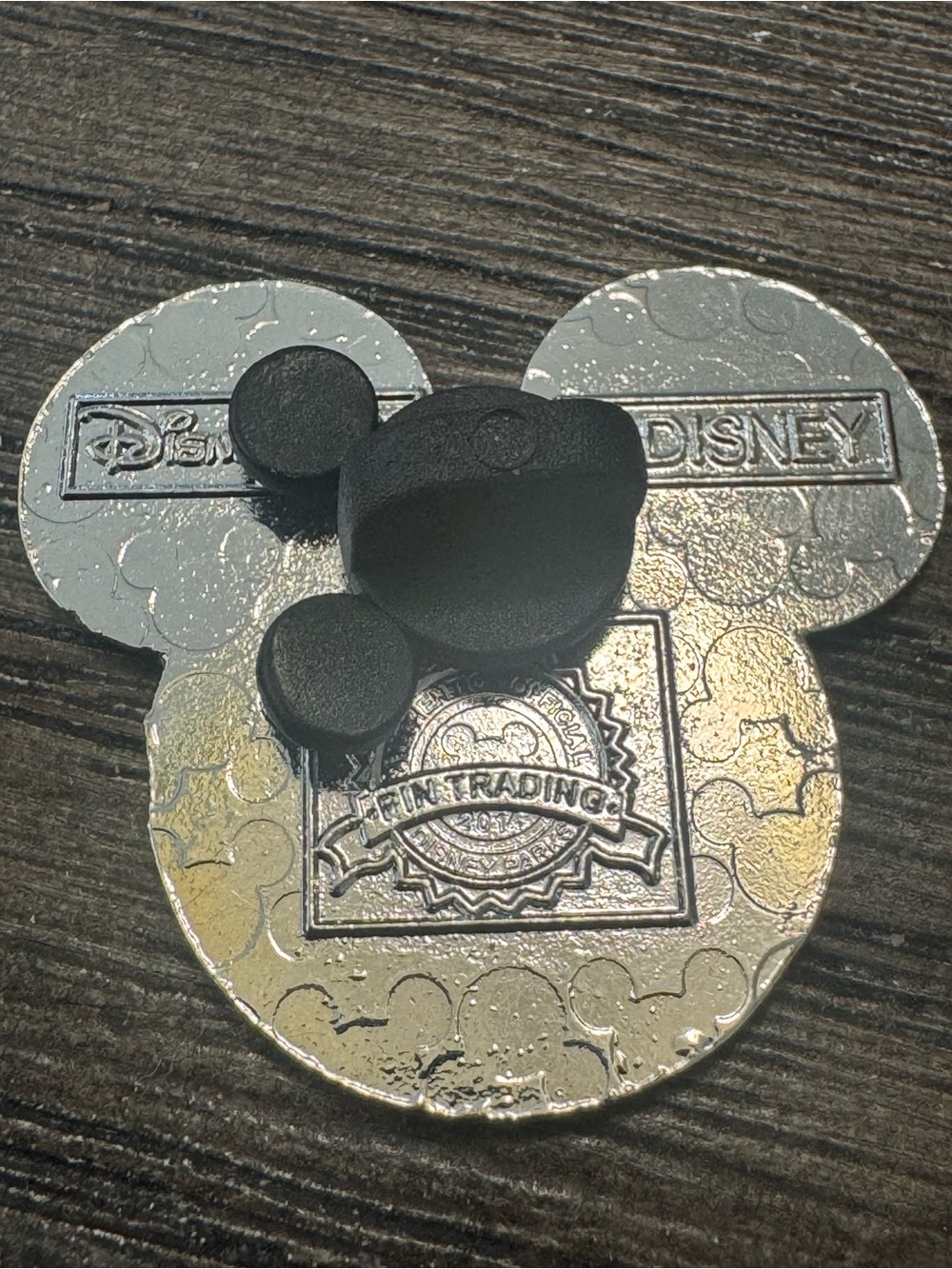 5/$25 Multi-Colored Mickey Mouse Icon Pin - Picture 2 of 2